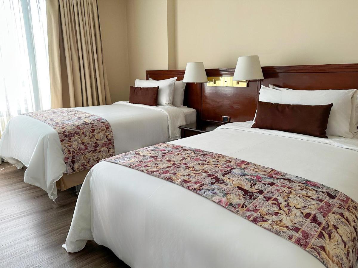 La Quinta By Wyndham Quito Hotell Exteriör bild